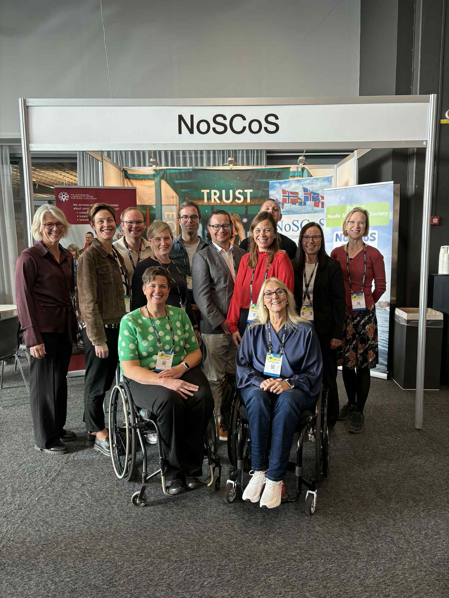 Et faellesbillede af den nyes bestyrelse i NoSCoS 2025